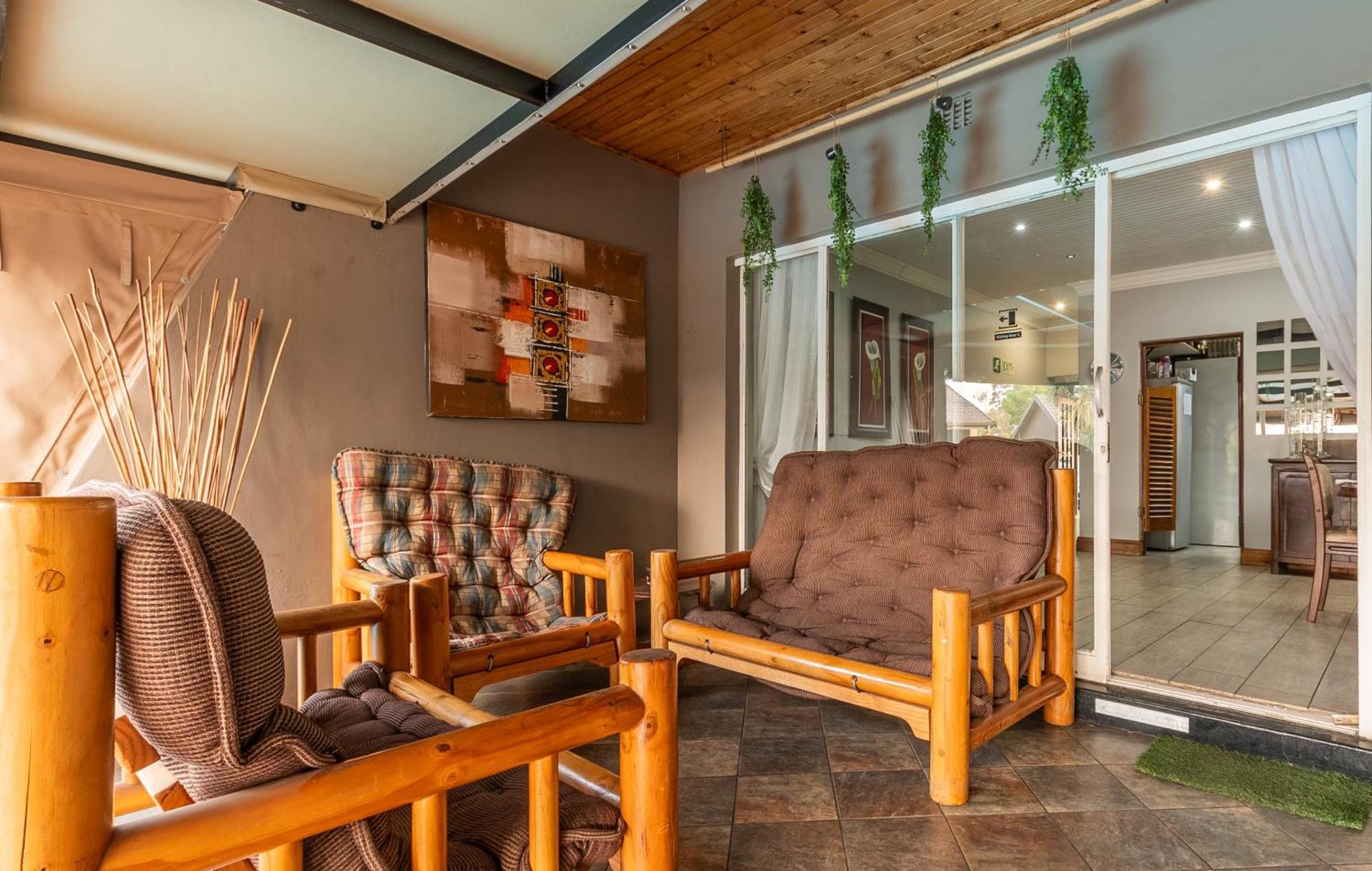 Diamond Rose Guest House 미델뷔르흐 외부 사진