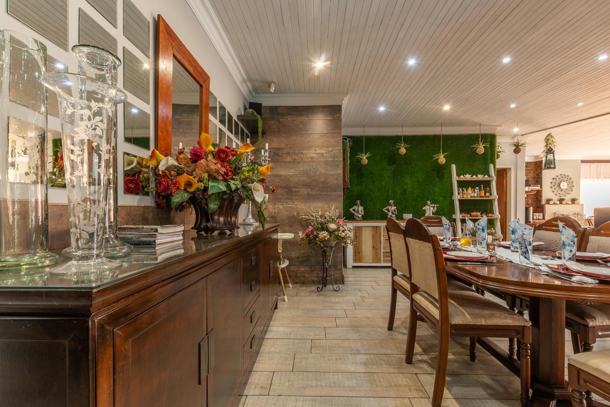 Diamond Rose Guest House 미델뷔르흐 외부 사진