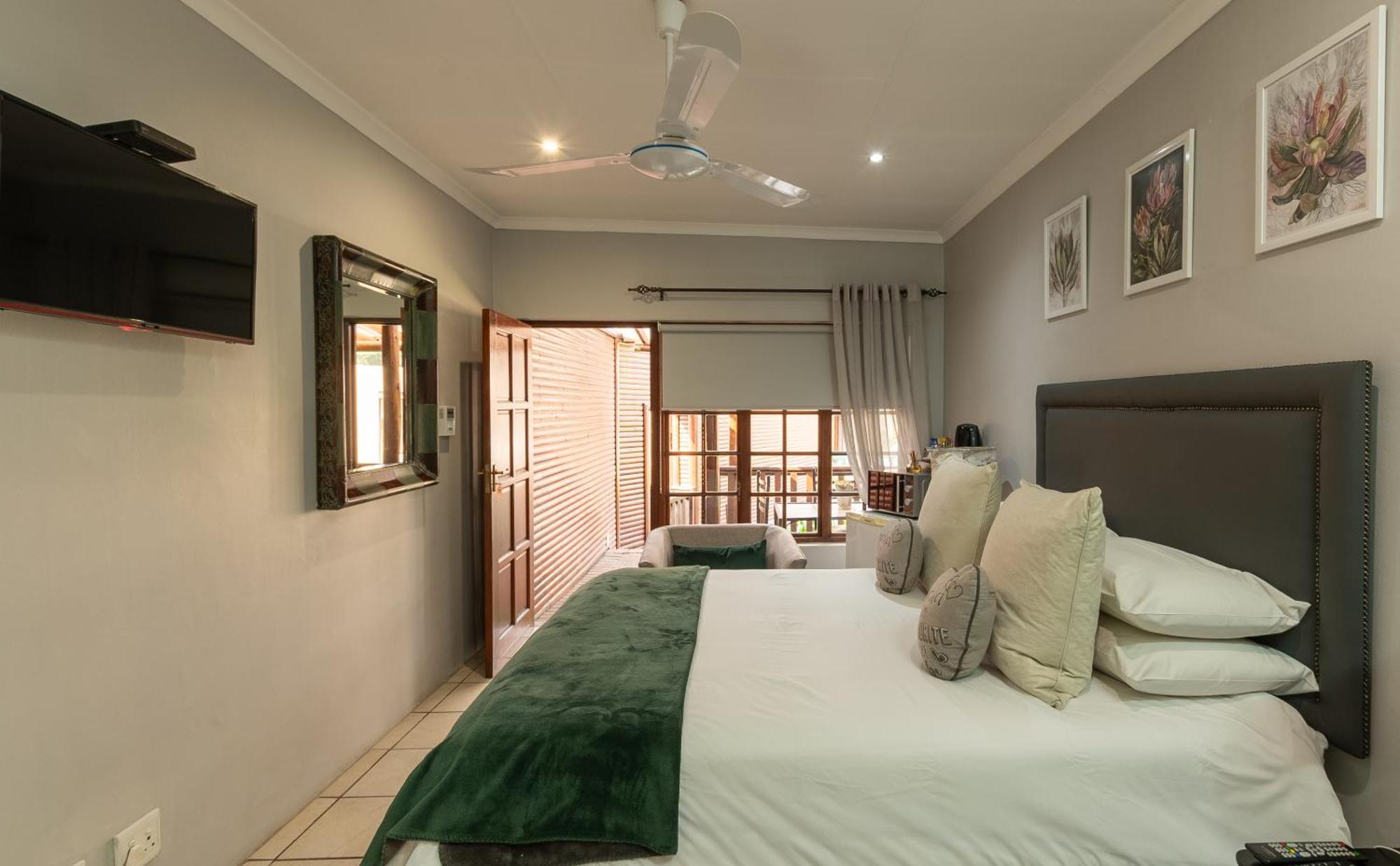 Diamond Rose Guest House 미델뷔르흐 외부 사진