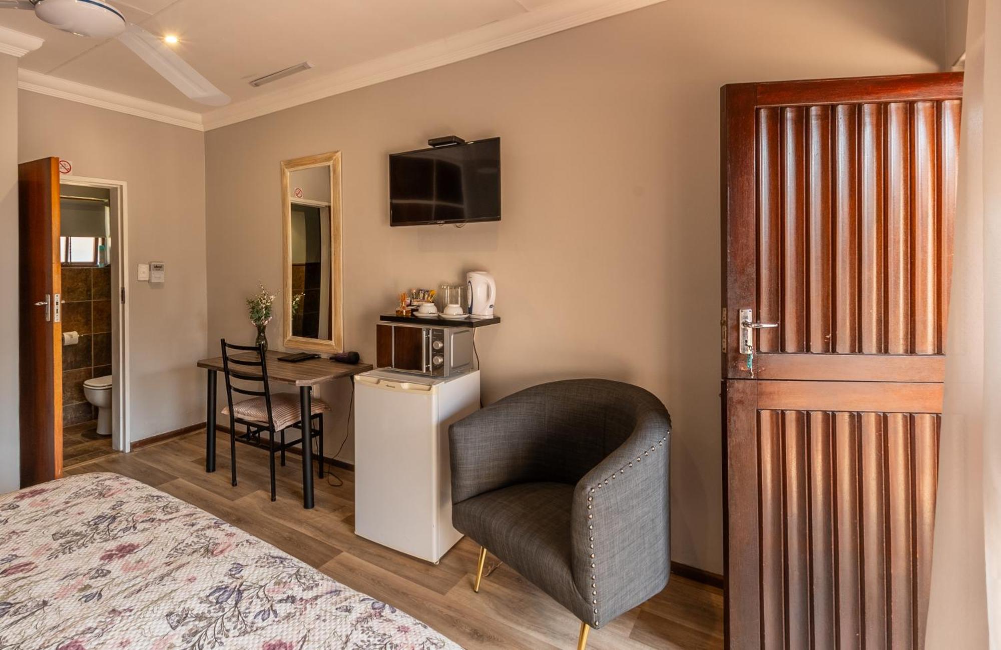 Diamond Rose Guest House 미델뷔르흐 외부 사진