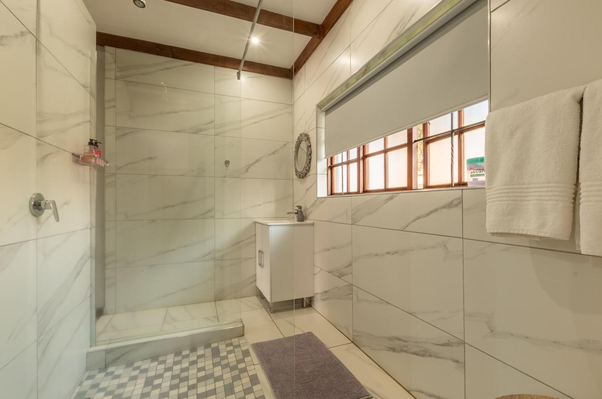 Diamond Rose Guest House 미델뷔르흐 외부 사진
