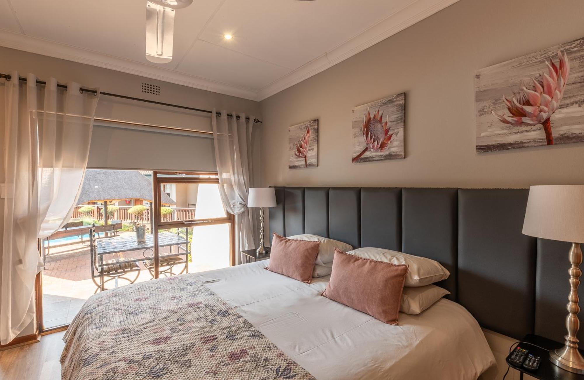 Diamond Rose Guest House 미델뷔르흐 외부 사진
