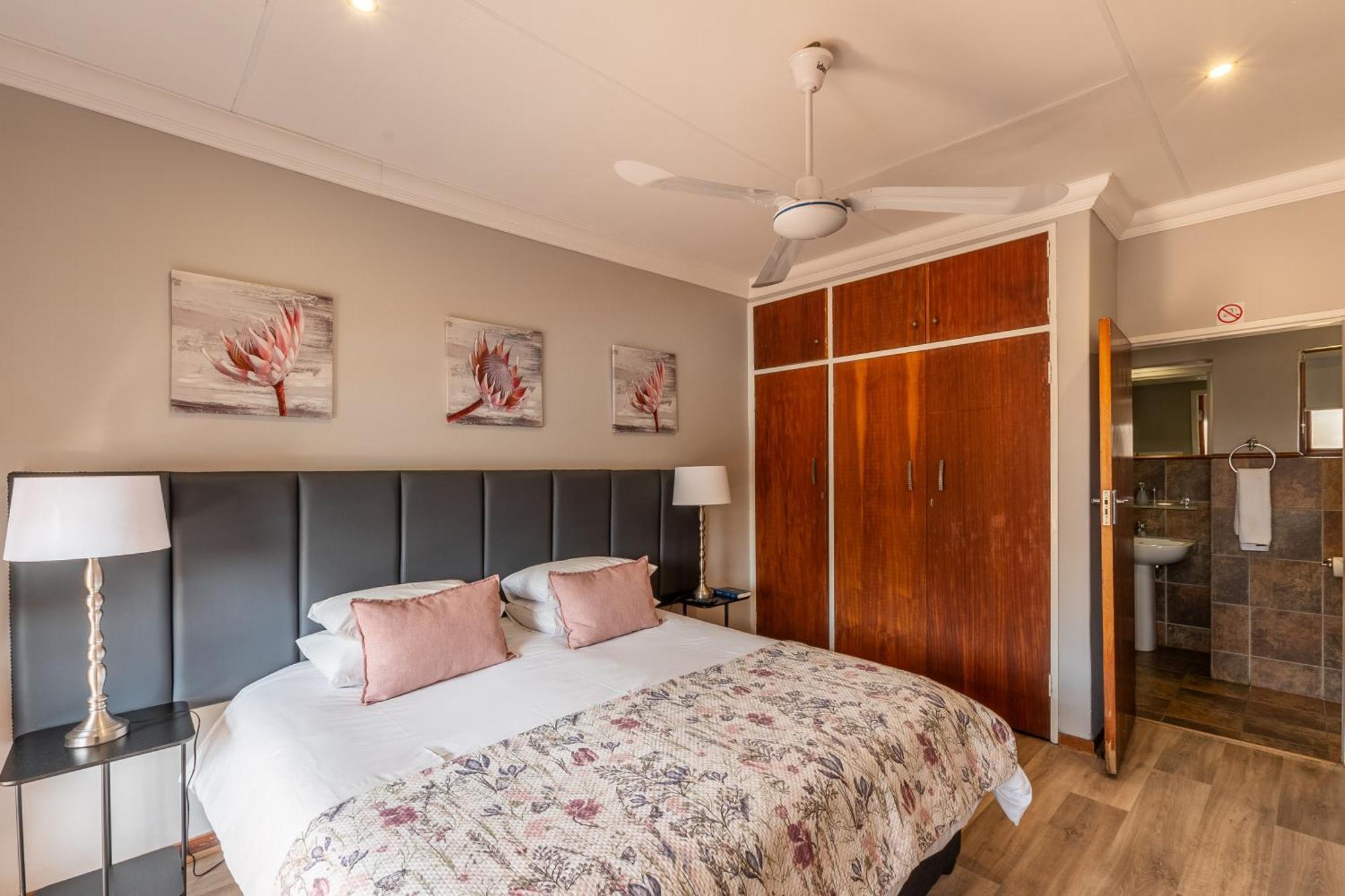 Diamond Rose Guest House 미델뷔르흐 외부 사진